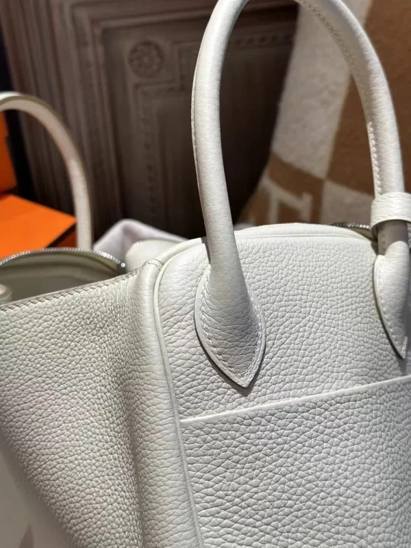 Handmade Hermes M4 Gris Pale TC Leather Lindy Bag 30CM Silver Hardware