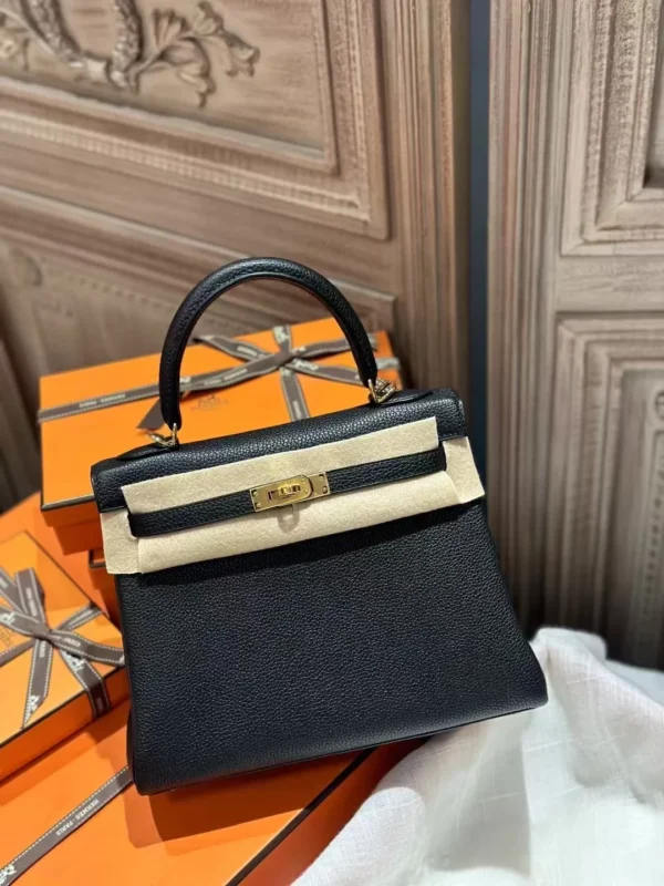 Hermes Shop Togo Leather Kelly 25CM 89 Noir Gold Hardware