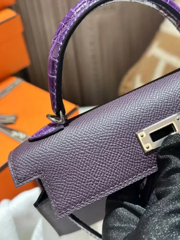 USA New York Shiny Crocodile / Epsom N5 Cassis Mini Kelly Touch 19CM Silver Hardware