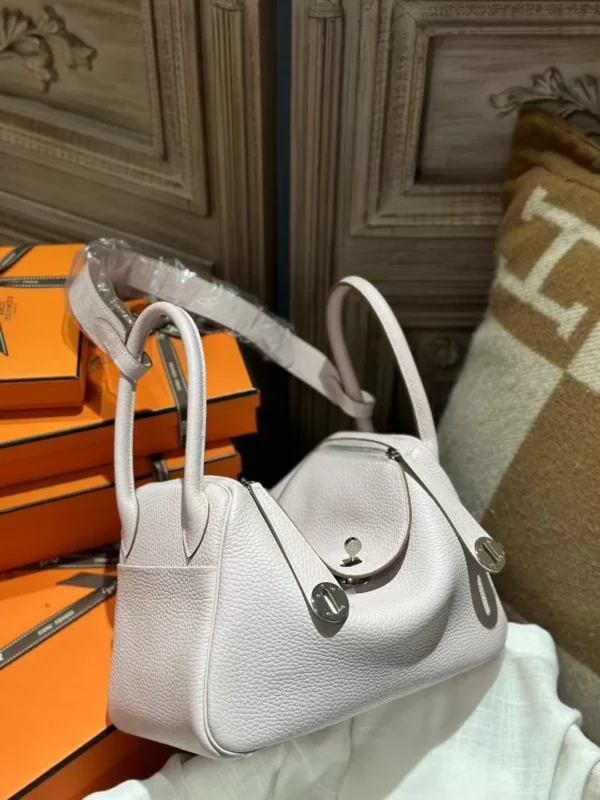 New Arrival 09 Mauve Pale Lindy Bag 26CM TC Leather Silver Hardware