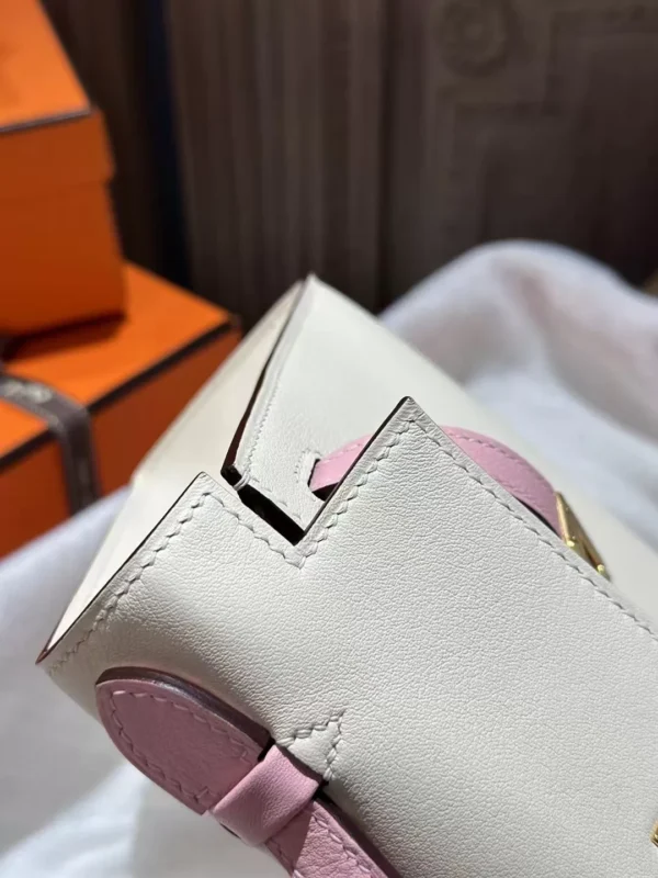 New Arrival Swift Leather Kelly Pochette 22CM I2 Nata / 3Q Rose Sakura Gold Hardware