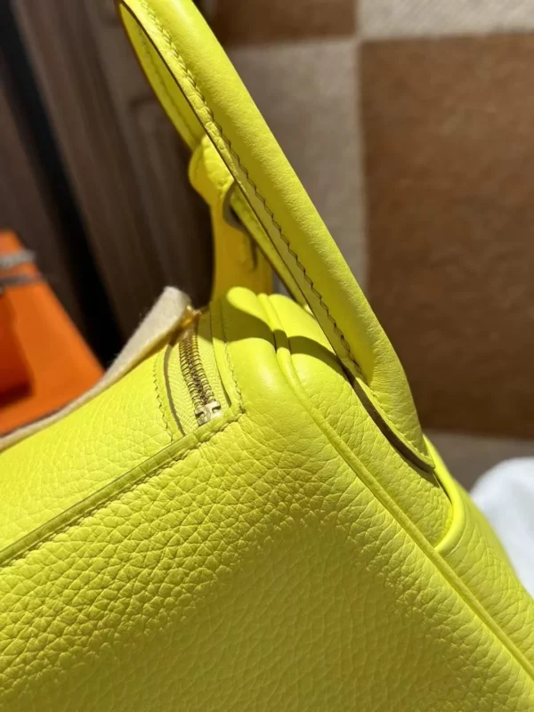 Handmade Hermes 9R Lime TC Leather Mini Lindy Bag Gold Hardware