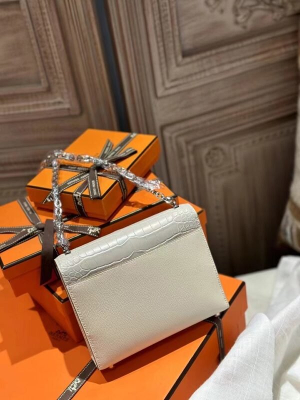 Special Order Hermes Verrou Mini 17CM 8L Beton Chevre / Matte Crocodile Silver Hardware
