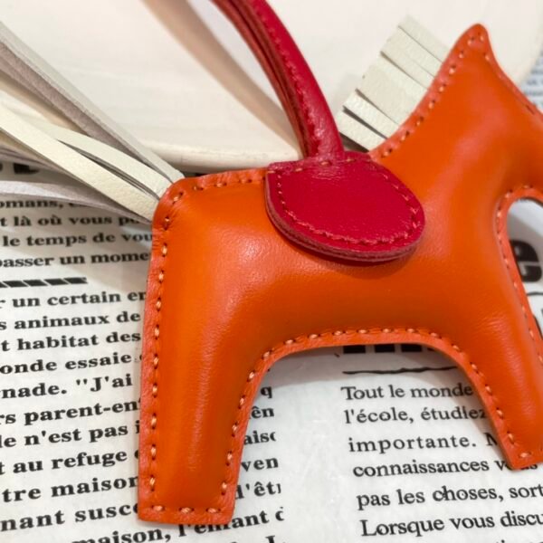 USA Los Angeles 187 Factory Lambskin Feu Orange / Craie B Rodeo Bag Charm