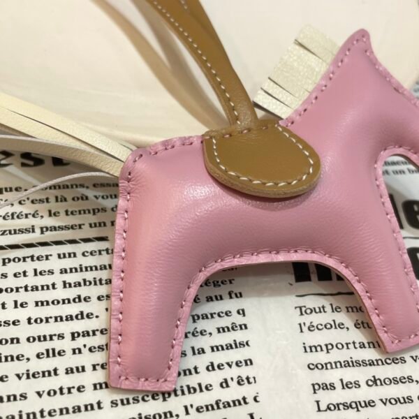 Full Handmade 187 Factory Rodeo Bag Charm Lambskin 166 Mauve Sylvestre / Craie / White Stitches