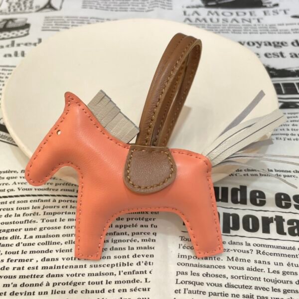 Singapore Kuala Lumpur 187 Factory Lambskin Rose Crevette / Chalk White Rodeo Bag Charms