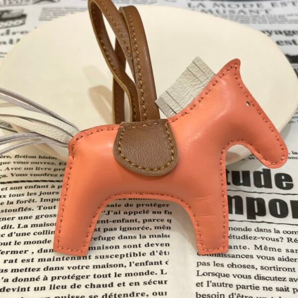 Singapore Kuala Lumpur 187 Factory Lambskin Rose Crevette / Chalk White Rodeo Bag Charms
