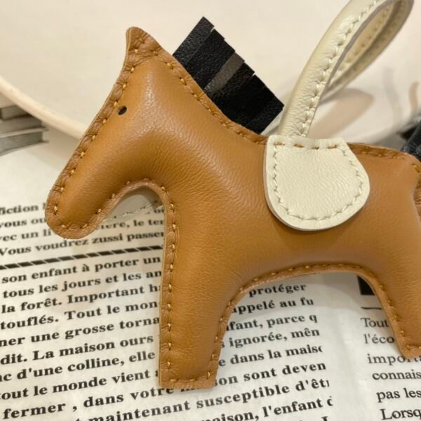 187 Factory Rodeo Charms Pictures Lambskin Sesame / Black No.159