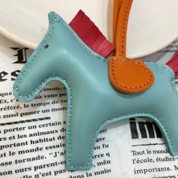 187 Factory No.124 Lagon / Rouge Casaque Rodeo Bag Charms Lambskin