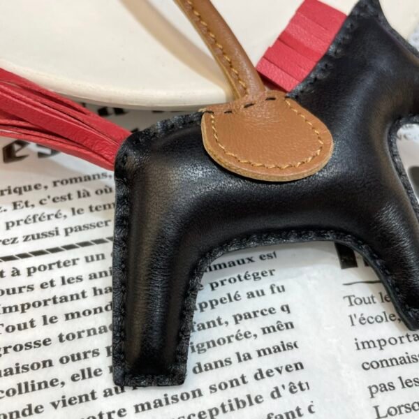 Korea Seoul 187 Factory Lambskin Black / Rouge Casaque No.105 Rodeo Bag Charms