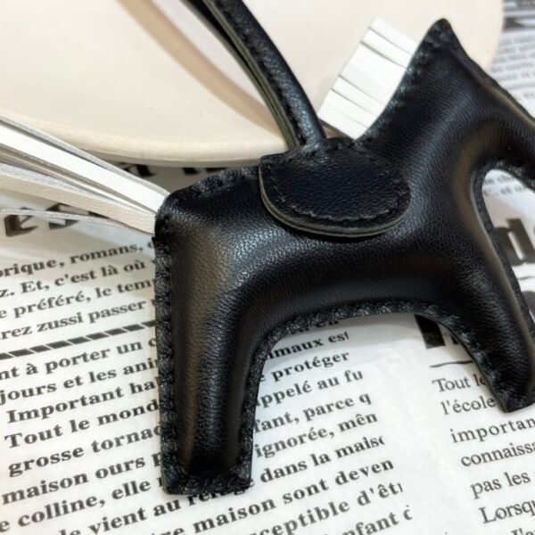 187 Factory Rodeo Charms Images Lambskin No.104 Black / White