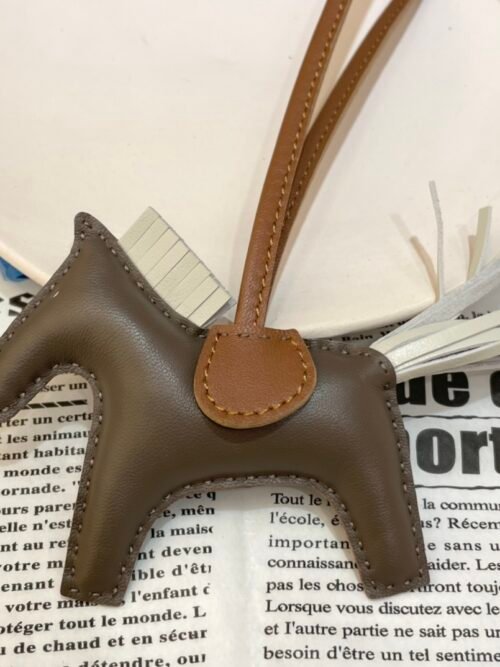 Full Handmade 187 Factory Rodeo Bag Charms Lambskin Etoupe / Craie No.96