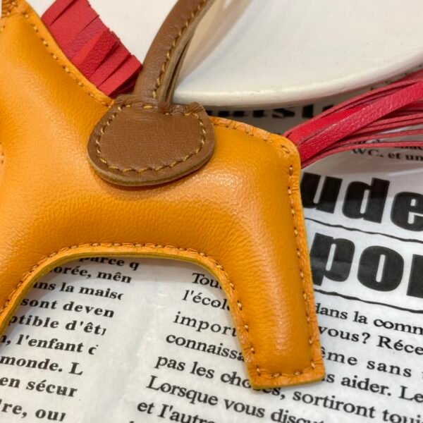 187 Factory Rodeo Charms Price Lambskin Jaune D’or / Rouge Casaque No.59