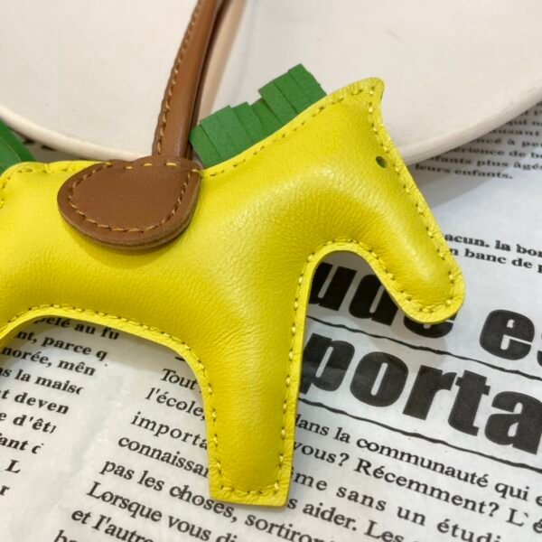 Korea Seoul 187 Factory Rodeo Charms Lambskin Lime / Vert Bambou No.54