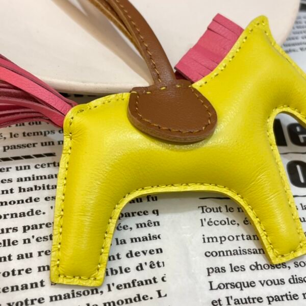 UK London 187 Factory Rodeo Bag Charms Lambskin Lime / Rose Azalee No.52