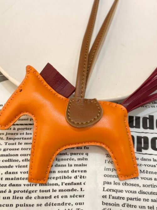 Hong Kong 187 Factory Abricot / Rouge H Lambskin No.49 Rodeo Bag Charms