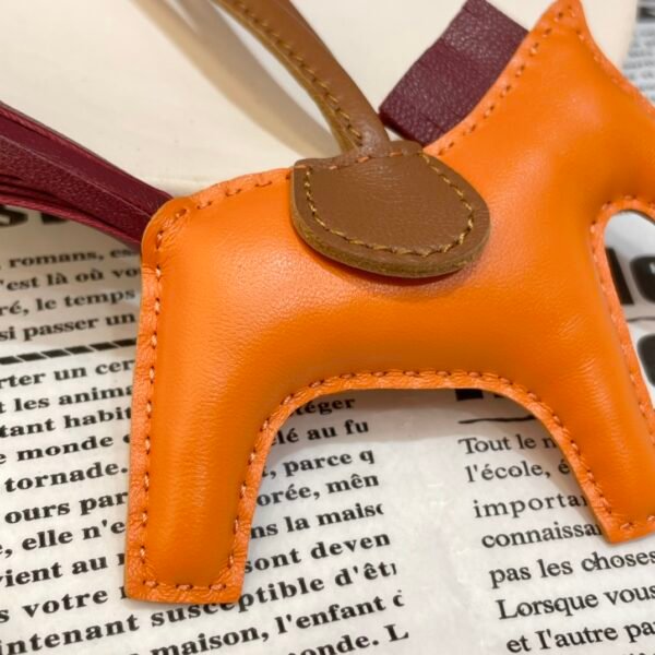 Hong Kong 187 Factory Abricot / Rouge H Lambskin No.49 Rodeo Bag Charms