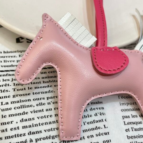 187 Factory Rodeo Bag Charms Lambskin Rose Sakura / Blanc No.12