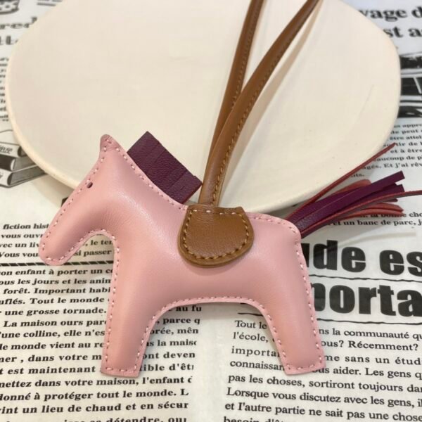 UAE Dubai 187 Factory Rodeo Bag Charms No.8 Rose Sakura / Violet Lambskin