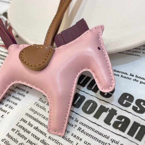 UAE Dubai 187 Factory Rodeo Bag Charms No.8 Rose Sakura / Violet Lambskin