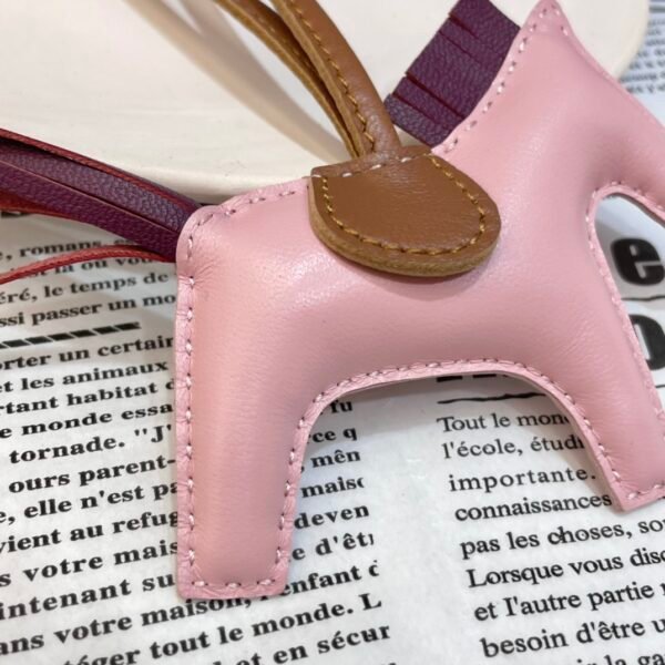 UAE Dubai 187 Factory Rodeo Bag Charms No.8 Rose Sakura / Violet Lambskin