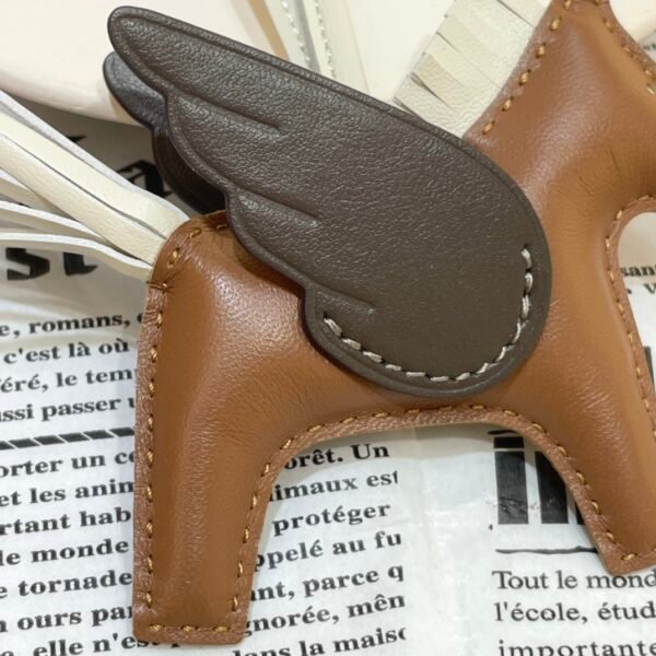 Hong Kong 187 Factory Rodeo Pegase Charm Lambskin Gold / Chocolate