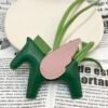 UK London 187 Factory Rodeo Pegase Charm Vert Emeraude/ Rose Sakura Lambskin