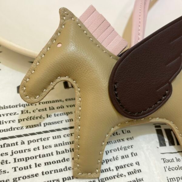 Full Handmade 187 Factory Rodeo Pegase Bag Charm Chai / Rouge Sellier Lambskin