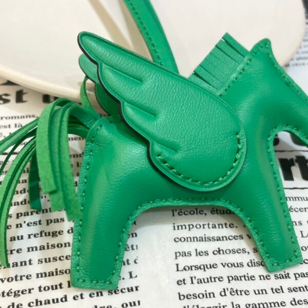 Singapore Kuala Lumpur 187 Factory Rodeo Pegase Charm Lambskin U4 Vert Vertigo