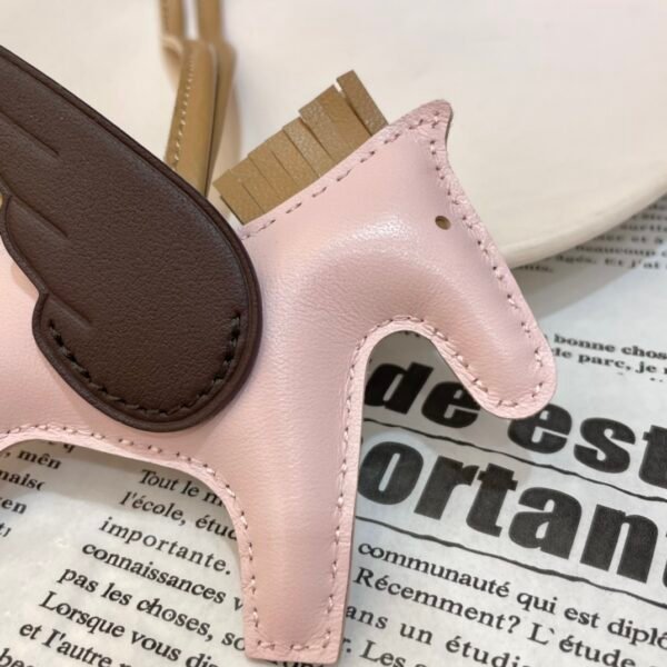 187 Factory Rodeo Pegase Charm No.51 Mauve Pave / Rouge Sellier Lambskin