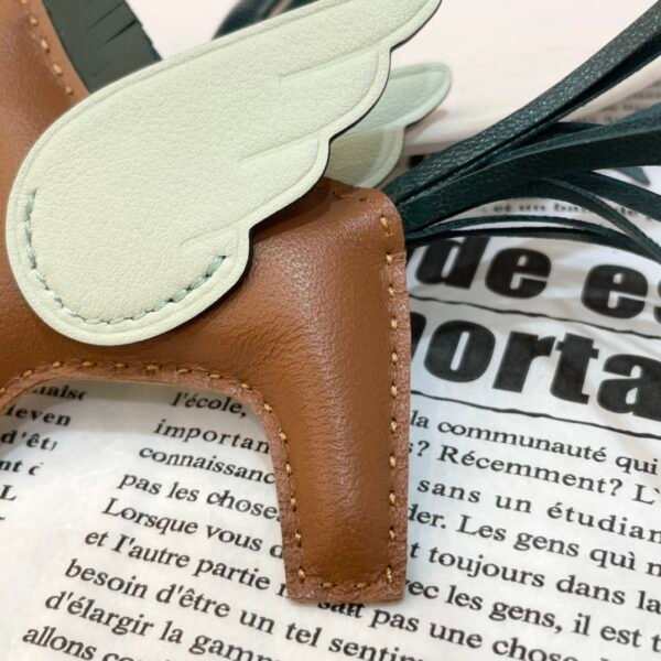 187 Factory Gold / Vert Fizz Lambskin No.48 Rodeo Pegase Charm