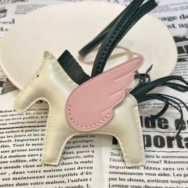 187 Factory Rodeo Pegase Charm Images Lambskin Craie / Rose Sakura No.39