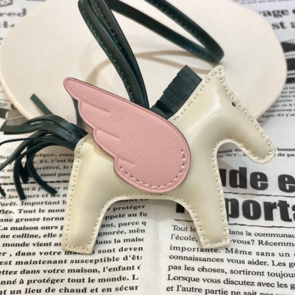 187 Factory Rodeo Pegase Charm Images Lambskin Craie / Rose Sakura No.39