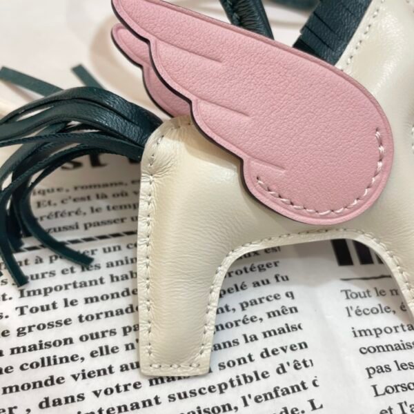 187 Factory Rodeo Pegase Charm Images Lambskin Craie / Rose Sakura No.39