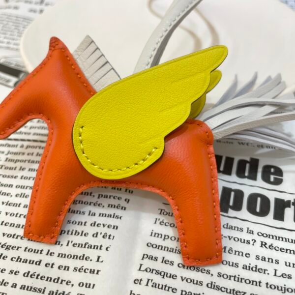 187 Factory Rodeo Pegase Charm Price Lambskin Feu Orange / Lime No.33