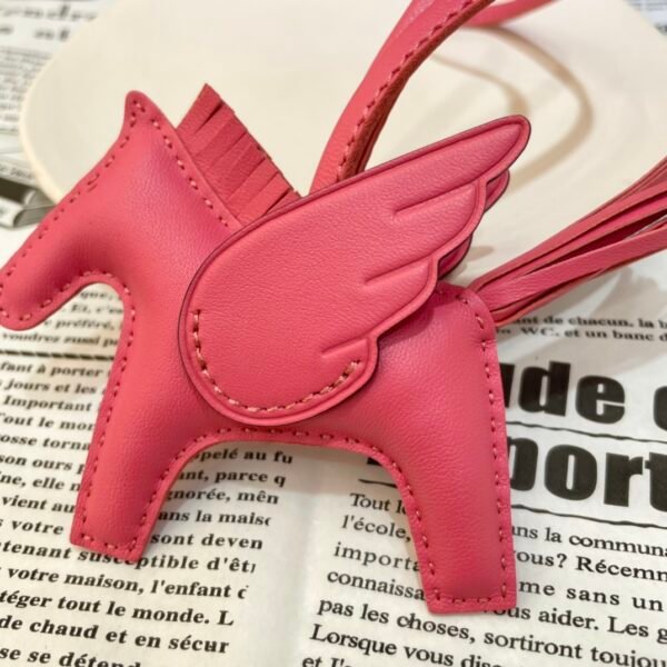 Australia Sydney 187 Factory Rodeo Pegase Charm No.32 Lambskin Rose Confetti