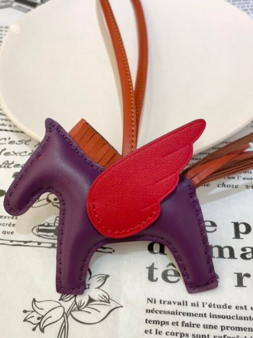 Hong Kong 187 Factory Lambskin Rodeo Pegase Charm Violet / Rouge Casaque No.29
