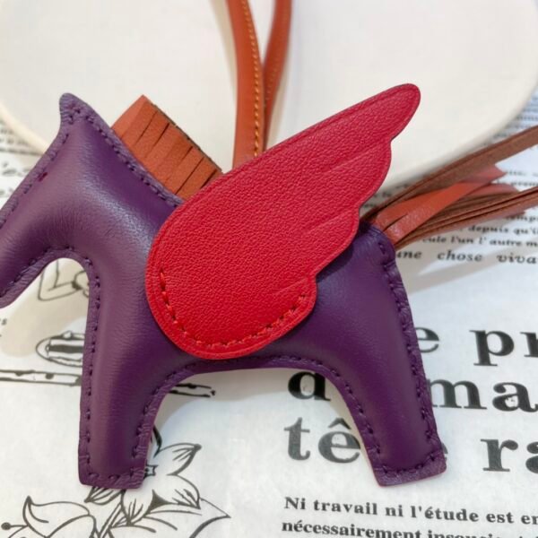 Hong Kong 187 Factory Lambskin Rodeo Pegase Charm Violet / Rouge Casaque No.29