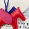 187 Factory Rodeo Pegase Charm Images Rouge Casaque / Fuschia