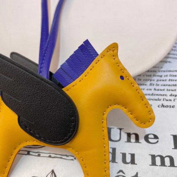 187 Factory Rodeo Pegase Charm Price No.18 Lambskin Moutarde / Black