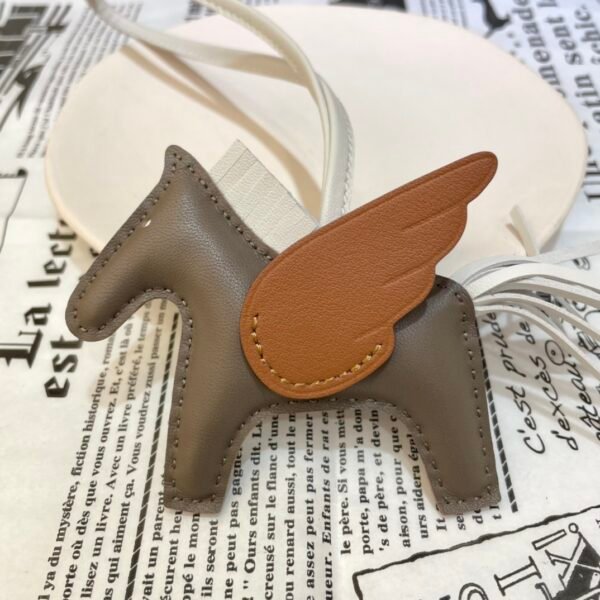 Korea Seoul 187 Factory Rodeo Pegase Charm Lambskin Etoupe / Gold No.12