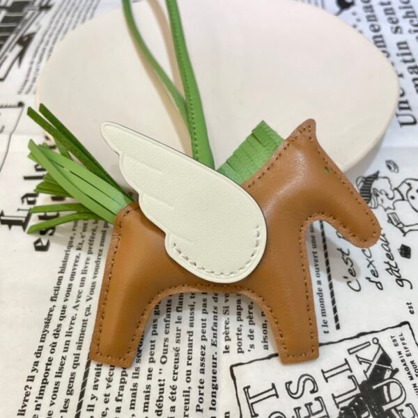 187 Factory Rodeo Pegase Charm Images No.7 Lambskin Sesame / Nata