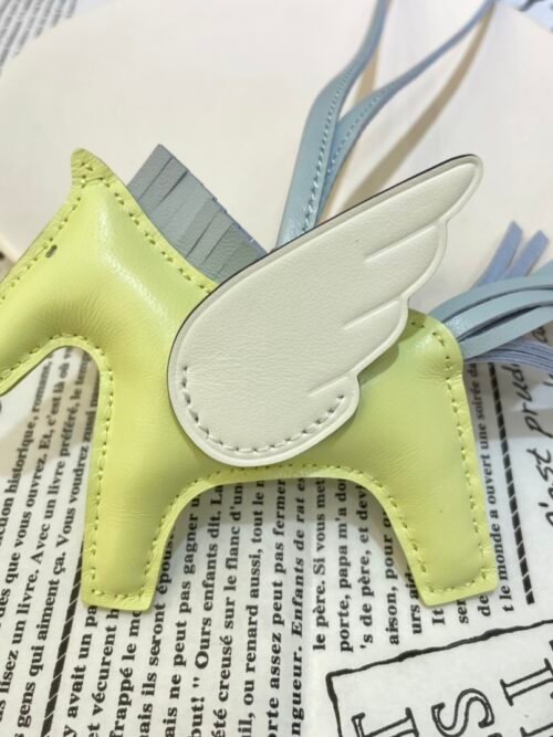187 Factory Rodeo Pegase Charm Lambskin Jaune Bourgeon / Nata No.3