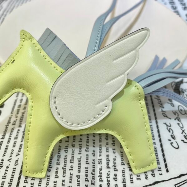 187 Factory Rodeo Pegase Charm Lambskin Jaune Bourgeon / Nata No.3