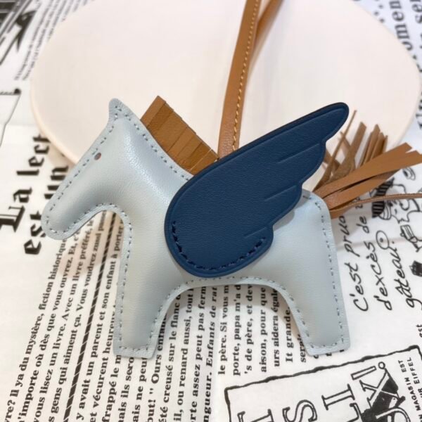 UK London 187 Factory Rodeo Pegase Charm No.2 Lambskin Blue Brume / Vert Bosphore