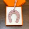 USA Washington 187 Factory Paddock Horseshoe Charm Swift Leather Rose Sakura