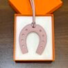 USA Washington 187 Factory Paddock Horseshoe Charm Swift Leather Rose Sakura