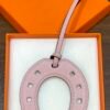 UAE Dubai 187 Factory Paddock Horseshoe Charm Swift Rose Sakura / Rouge H No.HS 858