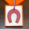 UAE Dubai 187 Factory Paddock Horseshoe Charm Rose Lipstick / Lilac Swift Leather No.861