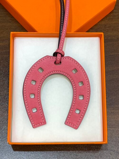 Full Handmade 187 Factory Paddock Horseshoe Charm Swift Leather Rose Lipstick / Rouge H No.866